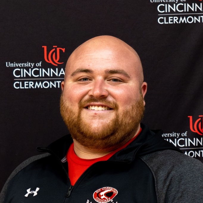 Headshot of Daniel Hennessey