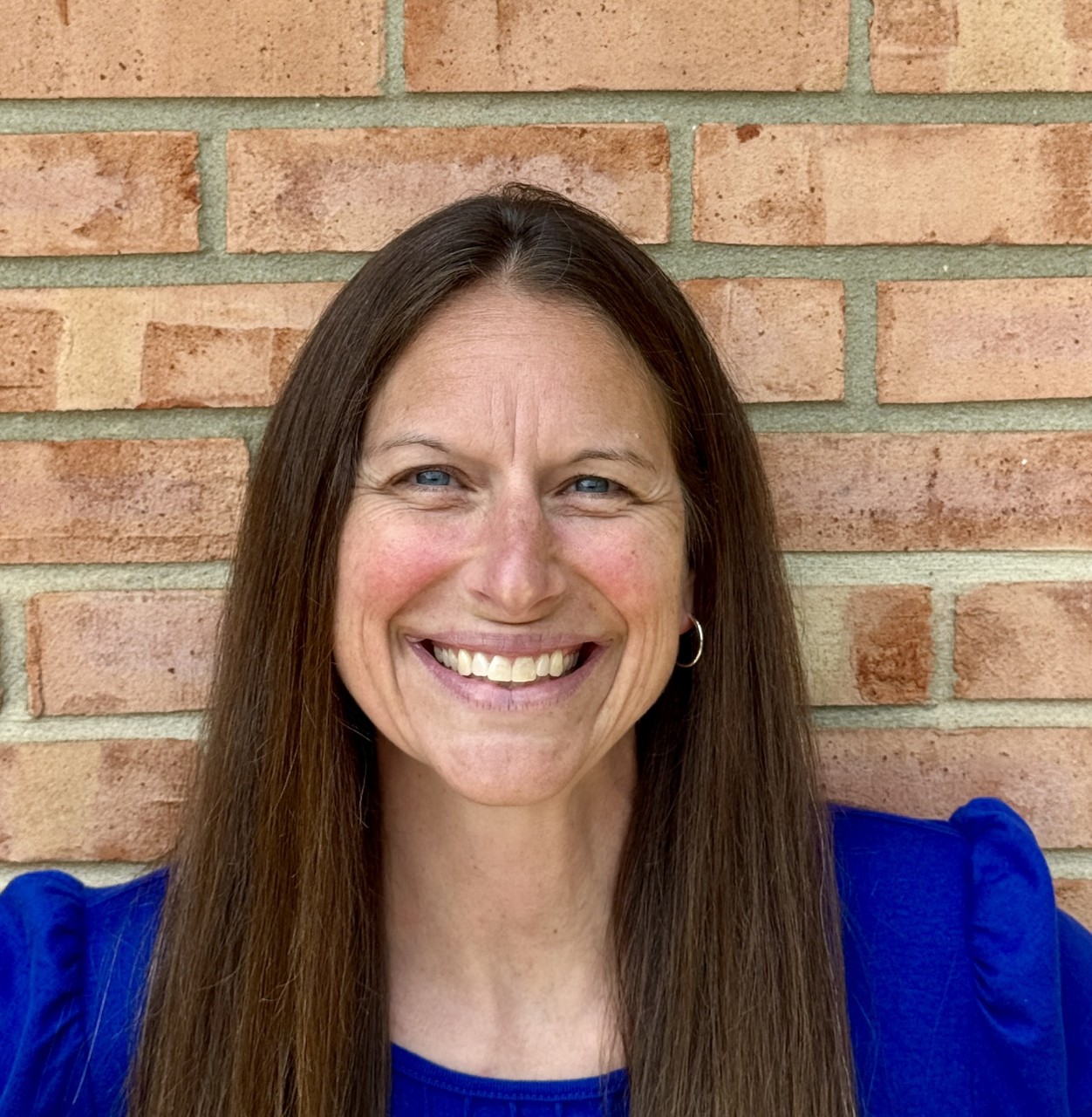 Headshot of Brenda Knorr