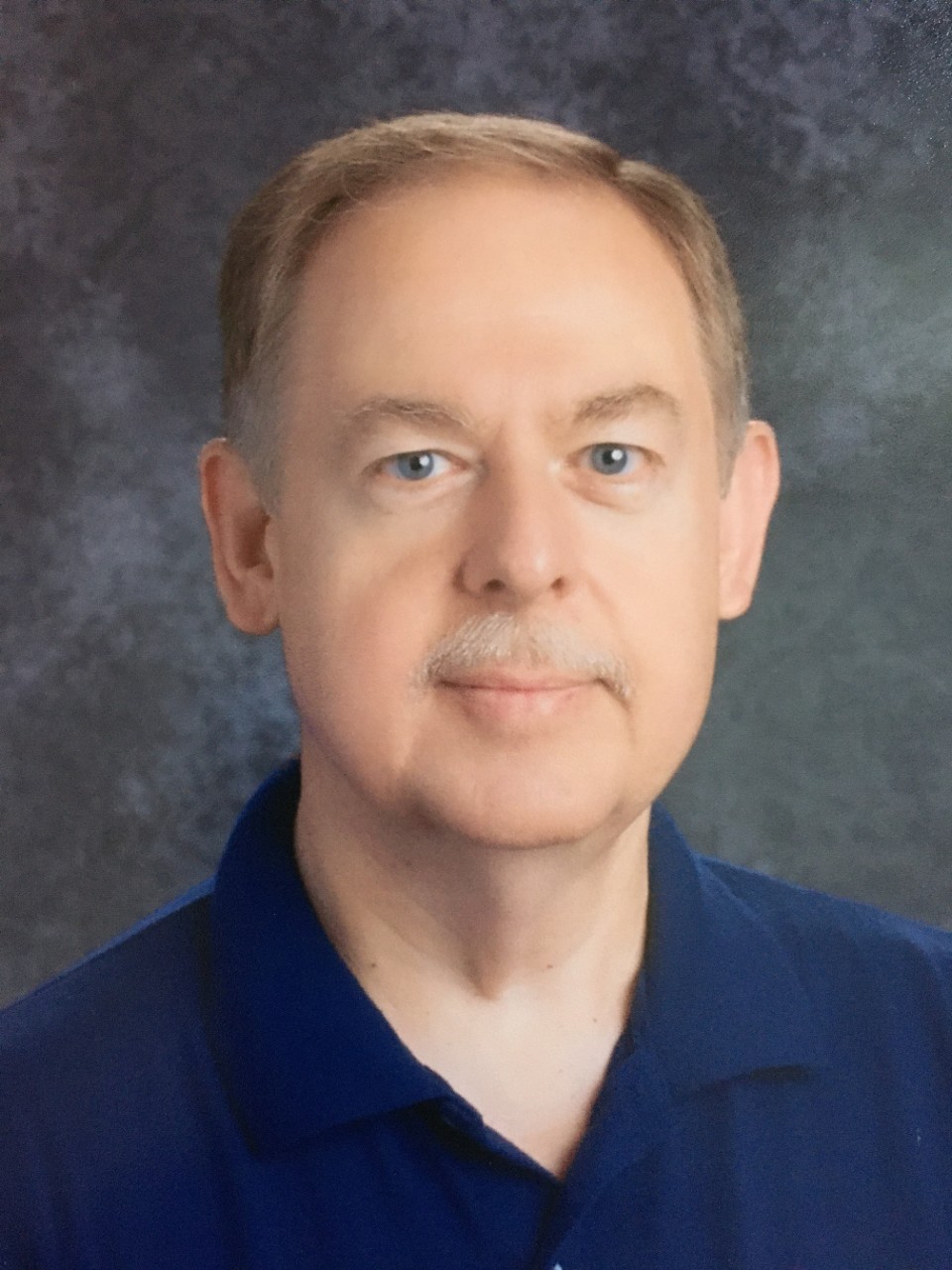 Headshot of Leonard Short